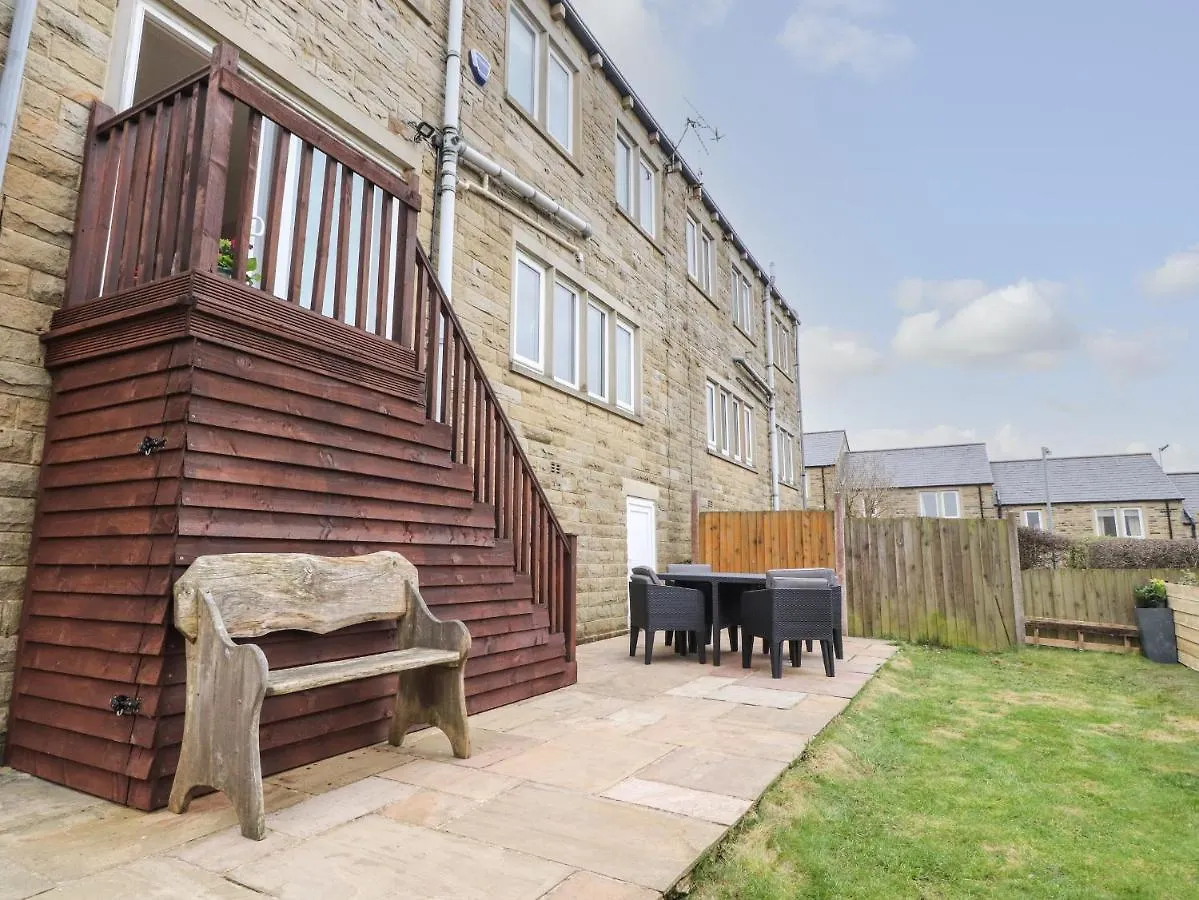 Bronte View Cottage Keighley 0*,